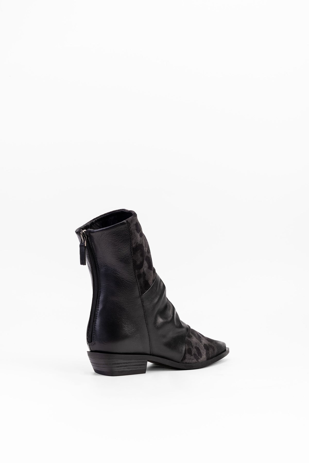 Botins Animal Print em Pele Lavender