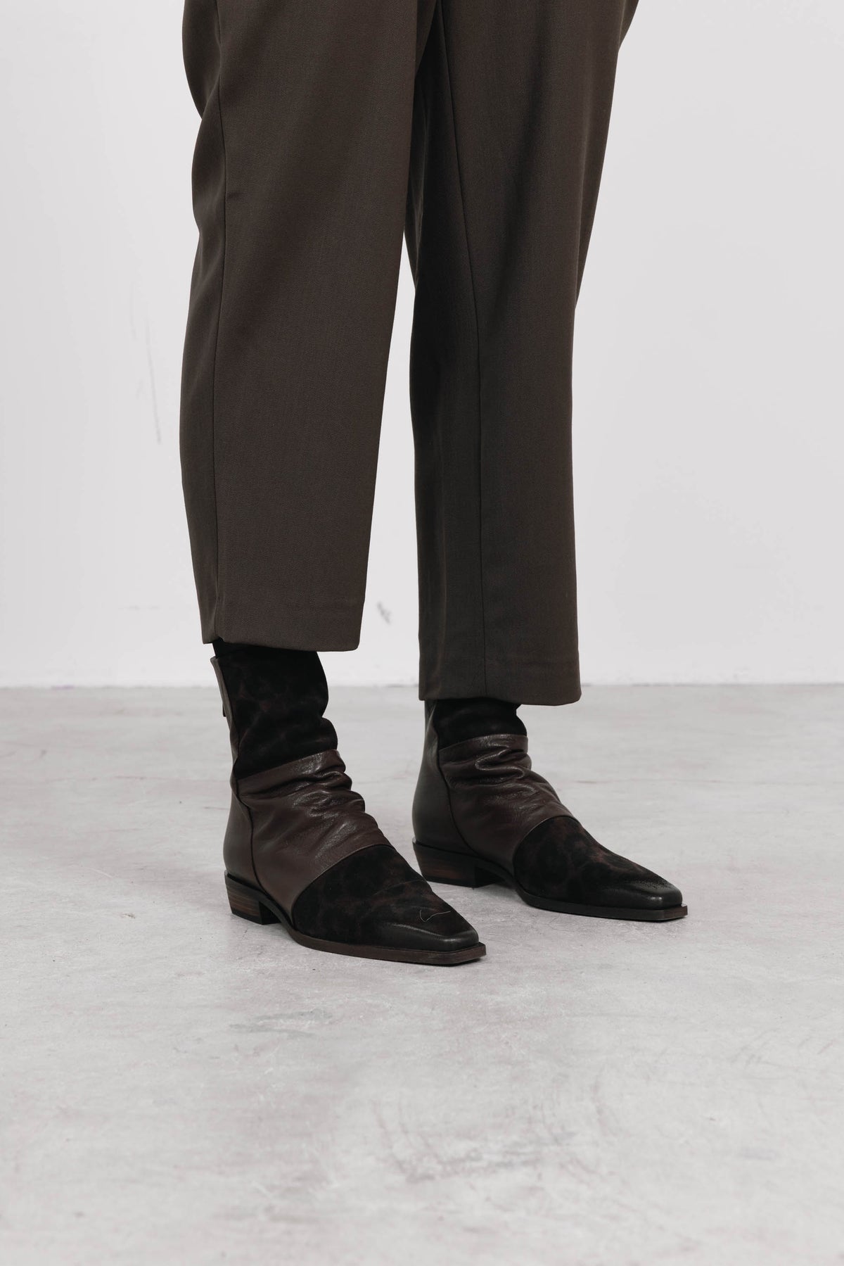 Botins Animal Print em Pele Lavender