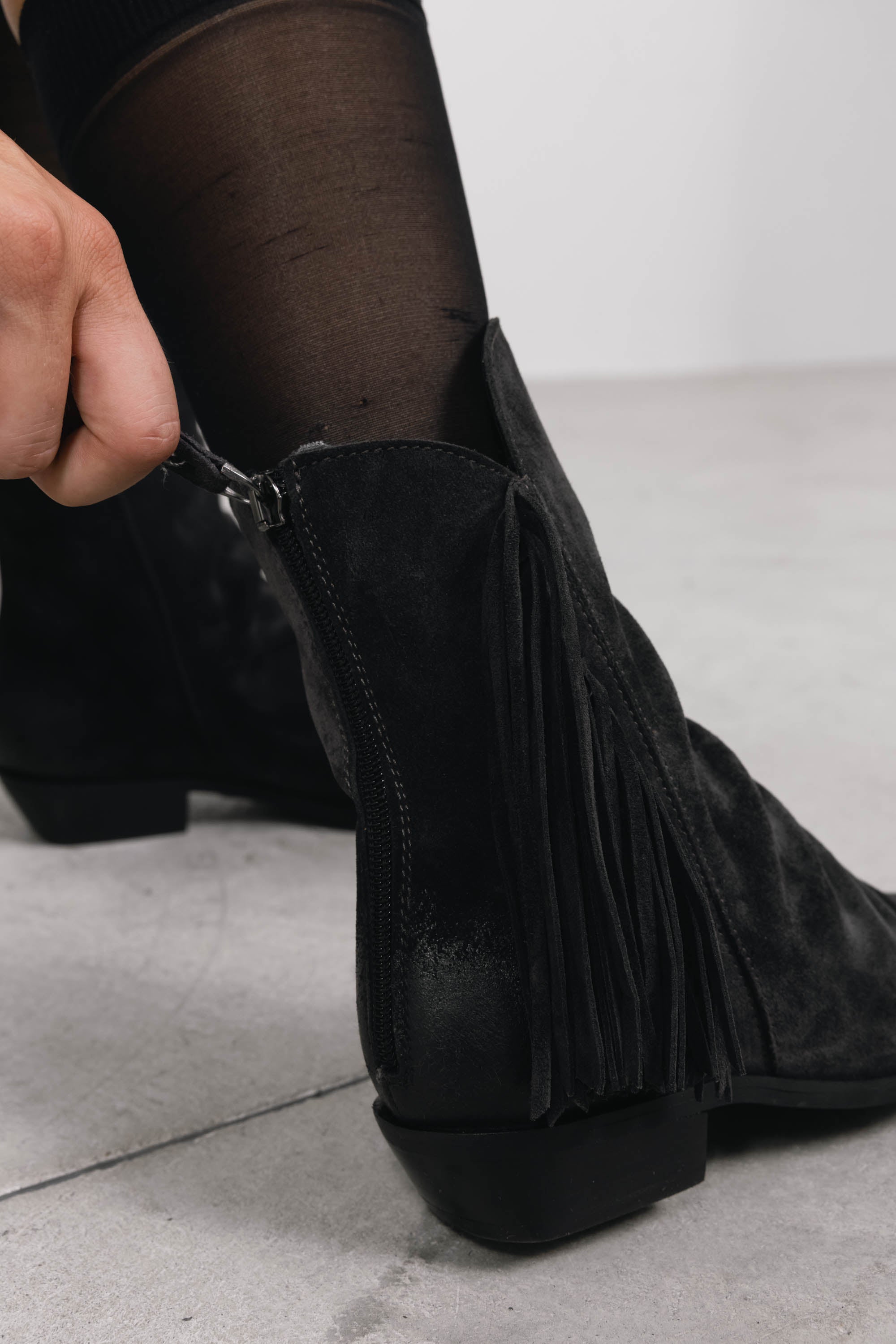 Botins em camurça Kamila