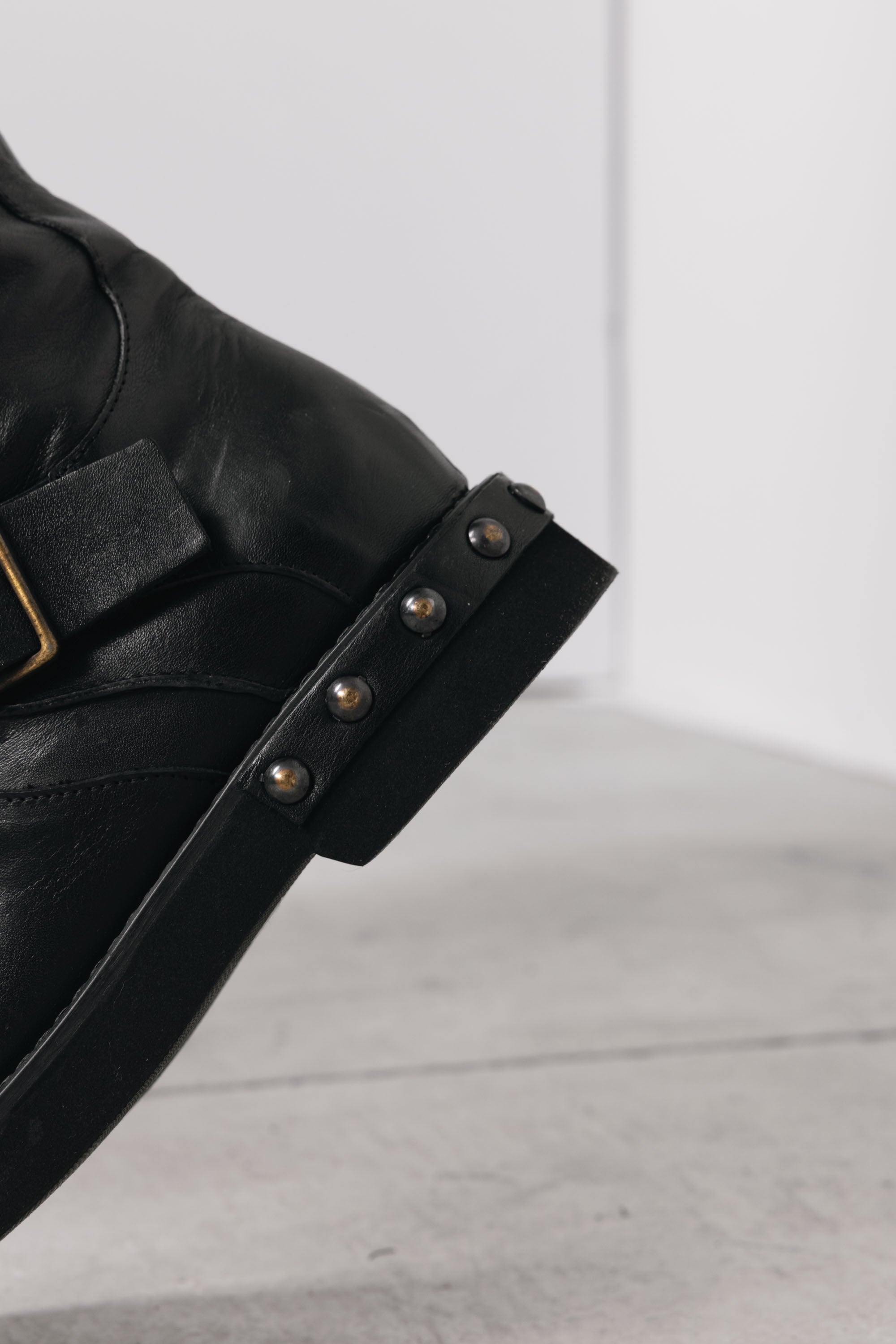 M482M36 Lauren Nero indossato 7