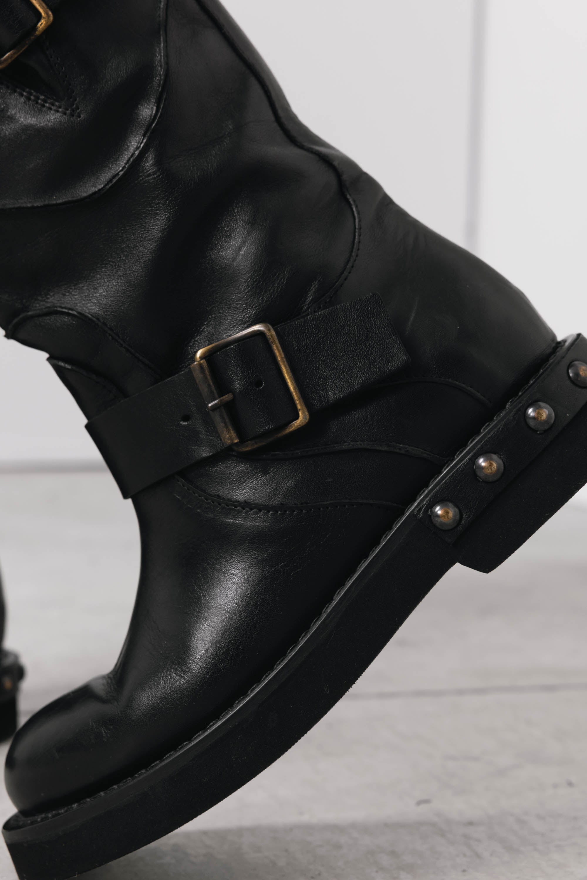 M482M36 Lauren Nero indossato 9