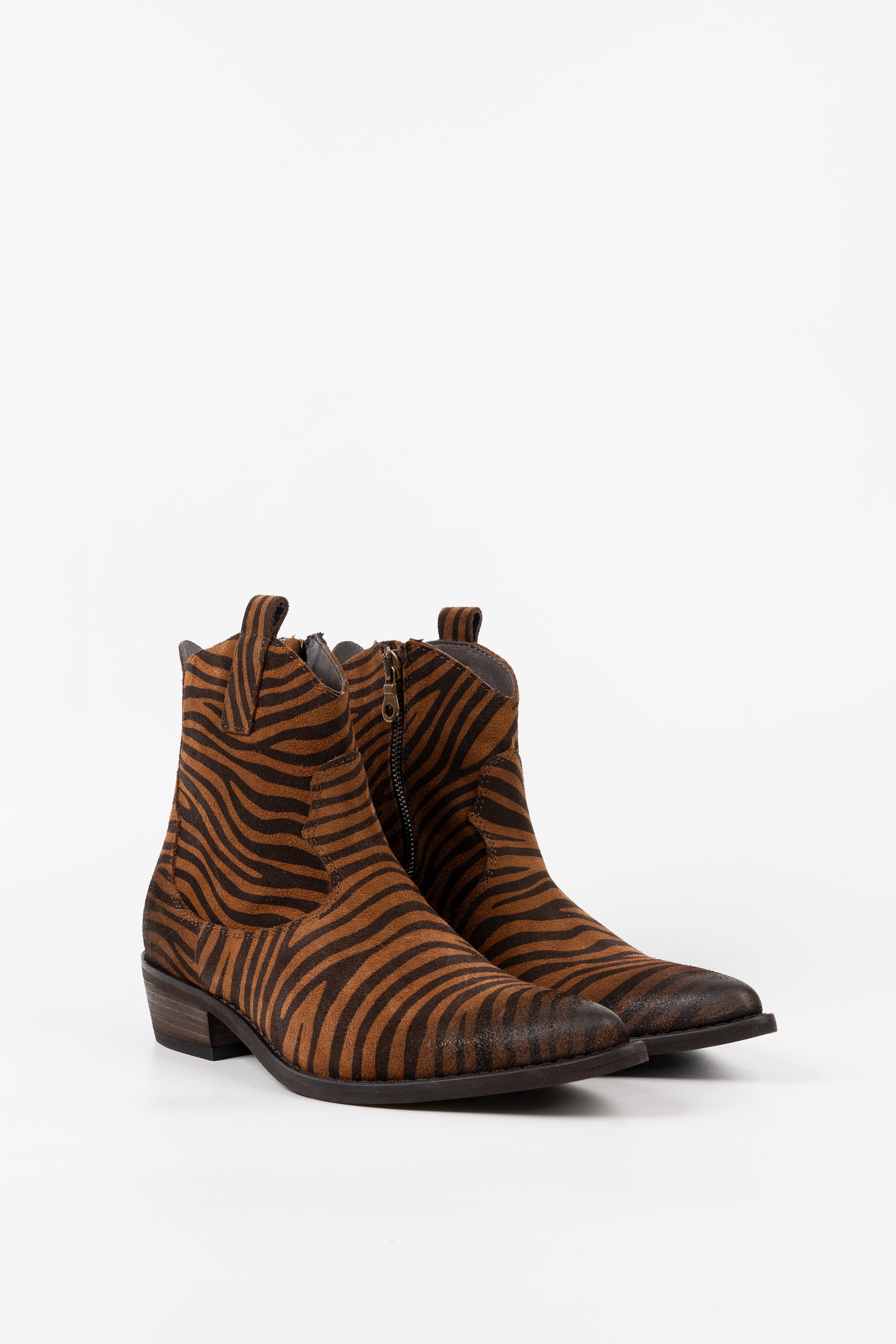 Botins em Pele Zebrada Giorgia