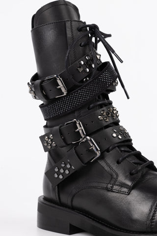 Bottines de combat en daim rubis