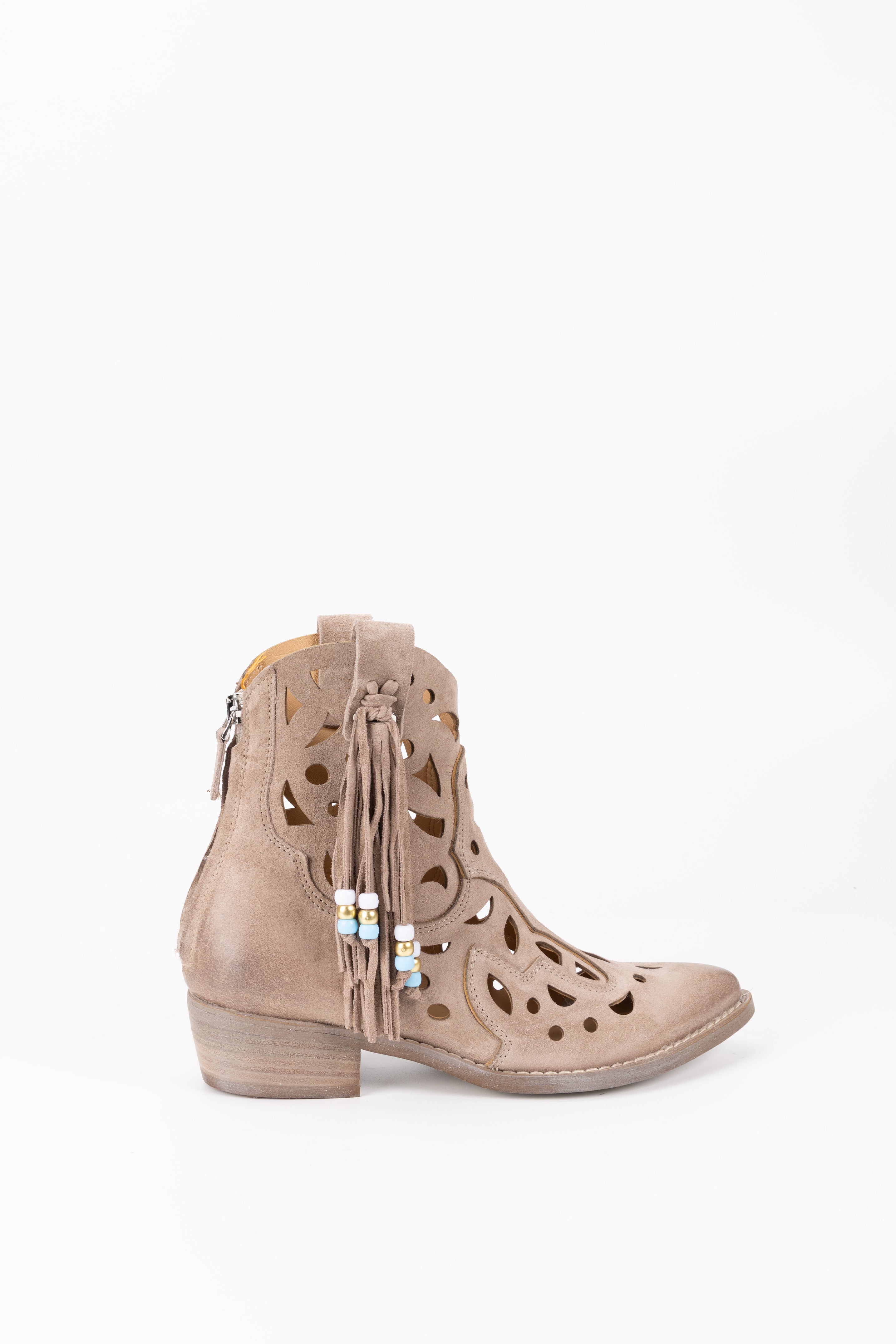 Botins em Camurça Dora