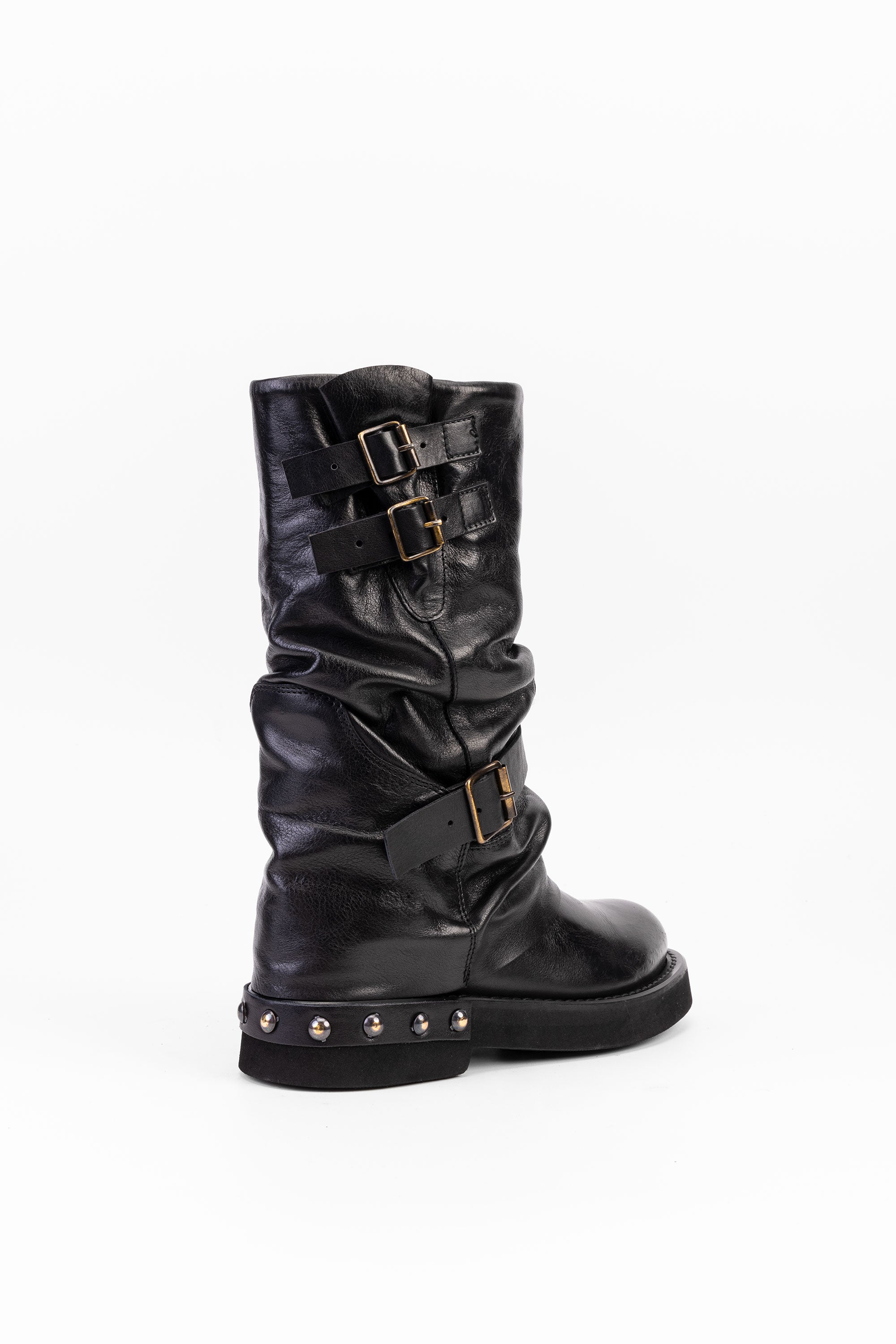 M482M35 Kylie Nero 3