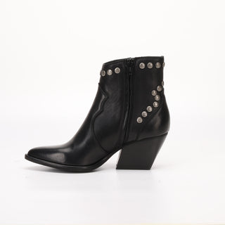 Black Eva leather ankle boot 