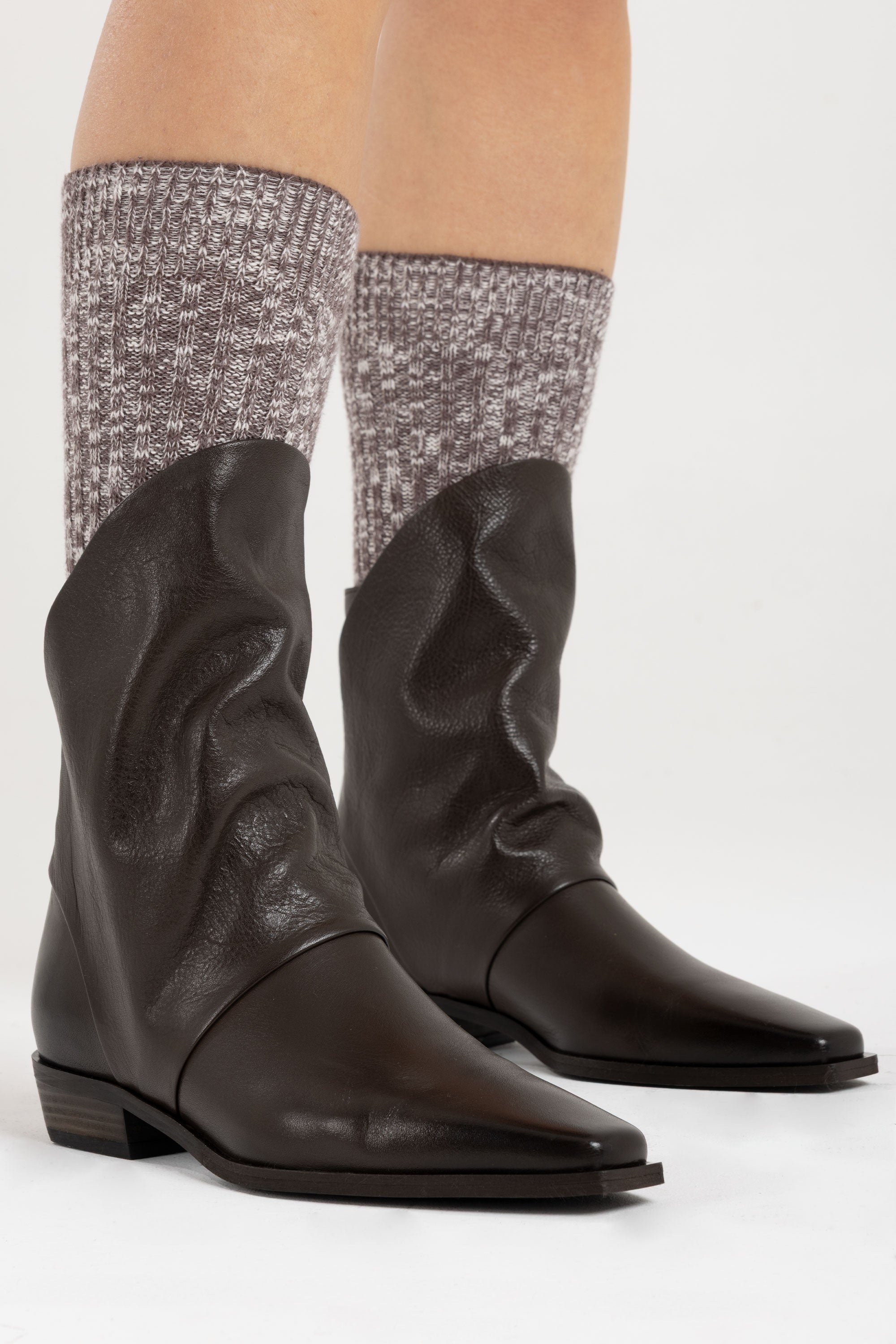Stivaletti in Pelle Meredith - Marrone, indossato
