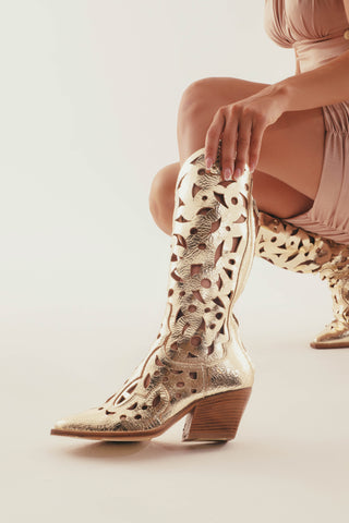 Perforated Texan Boots in Golden Amber Laminated Leather