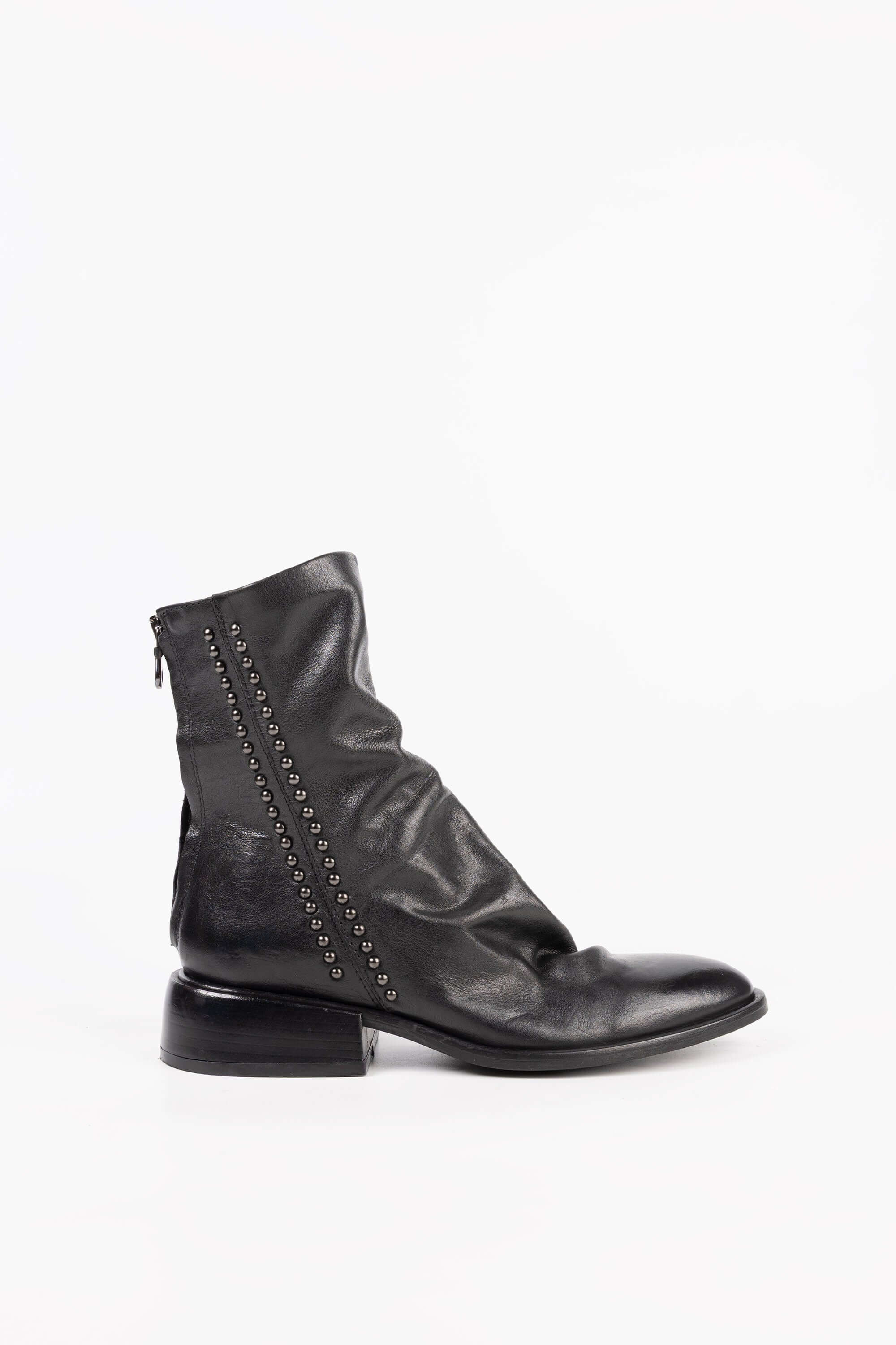 Stivaletti in Pelle con Borchie Matilde