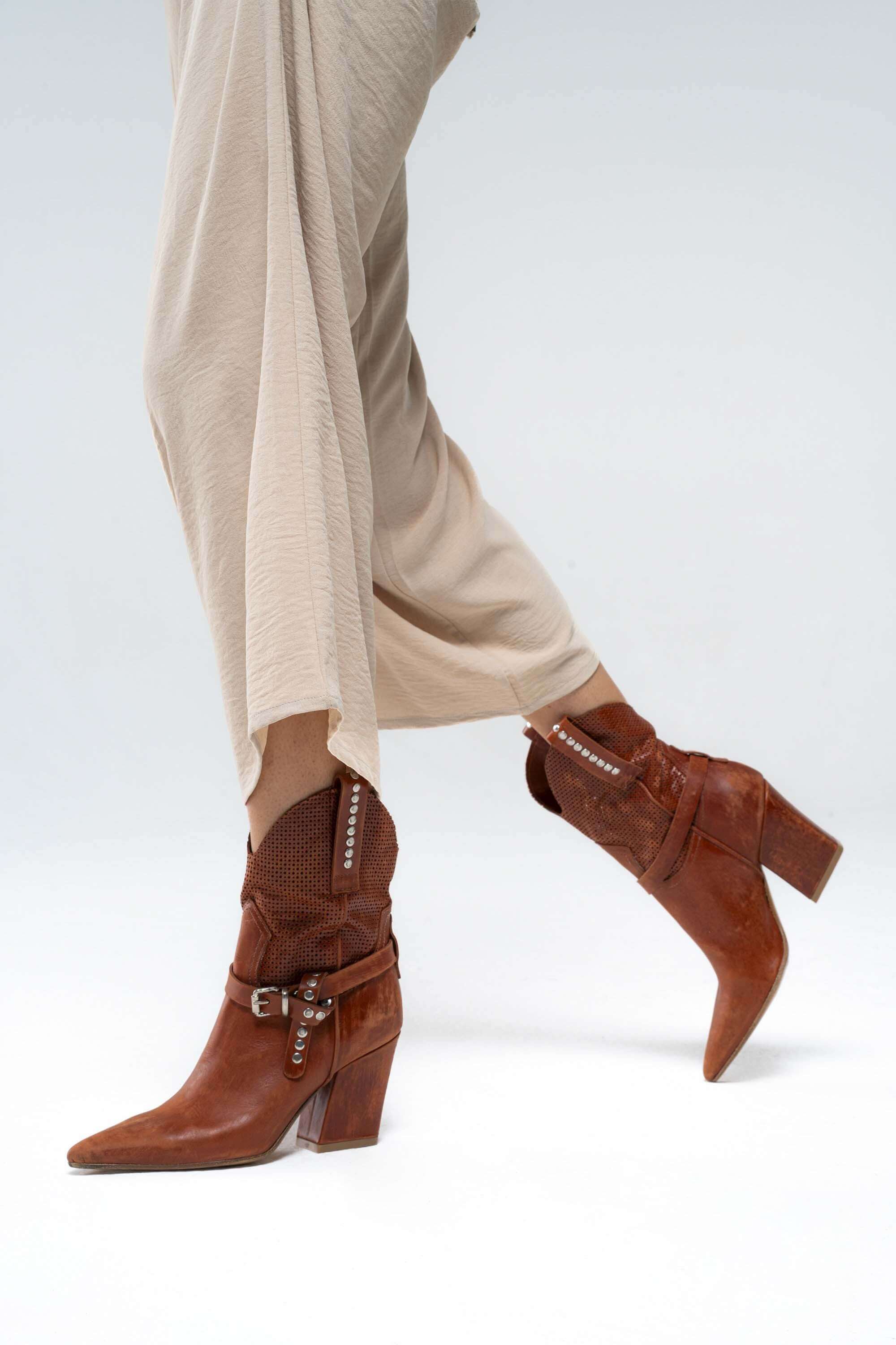 Stivaletti Texani in Pelle Thea