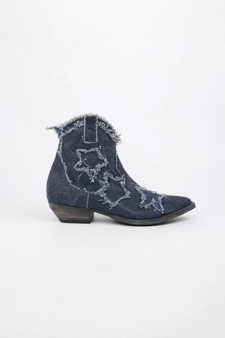 Wanda ankle boots in Canvas