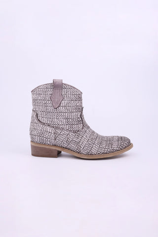 Melanie Raffia ankle boots