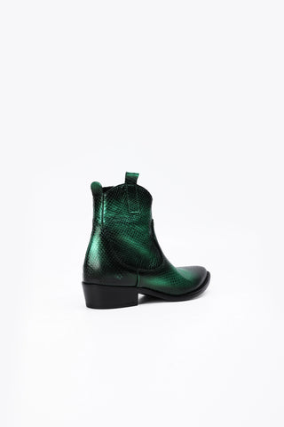 Magda Texan boot in laminate