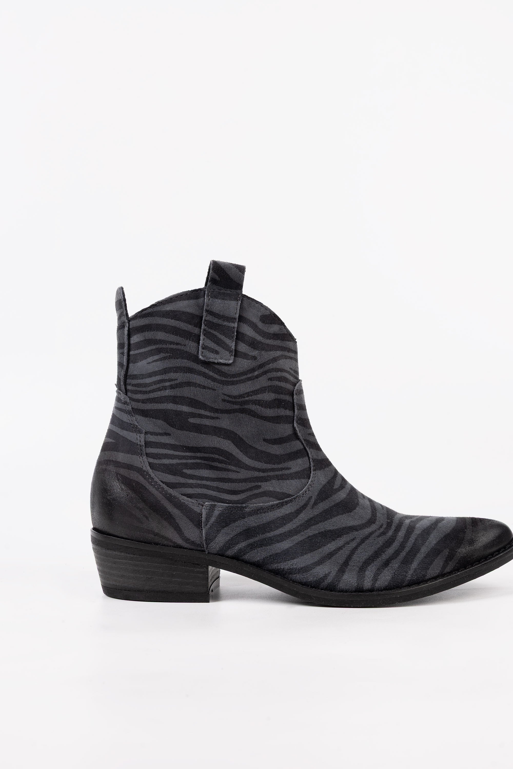 Botins em Pele Zebrada Giorgia